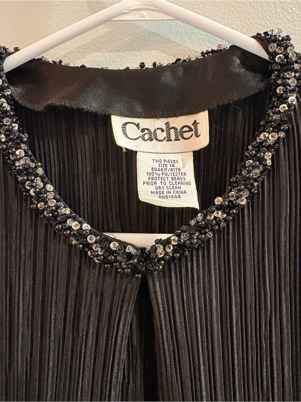 Vintage Cachet Black Pleated Beaded Neck Jacket Size 14 - Picture 4 of 4